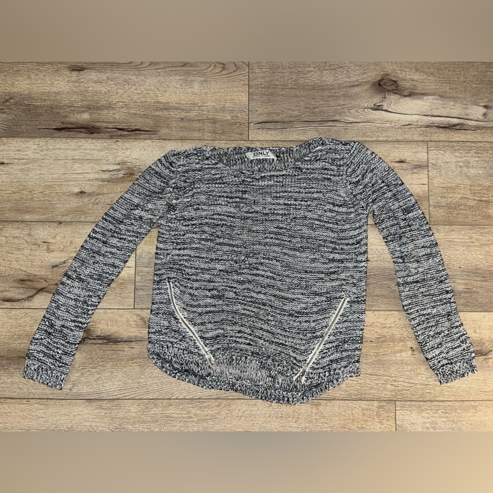 Only Black and White Textured Women's Sweater